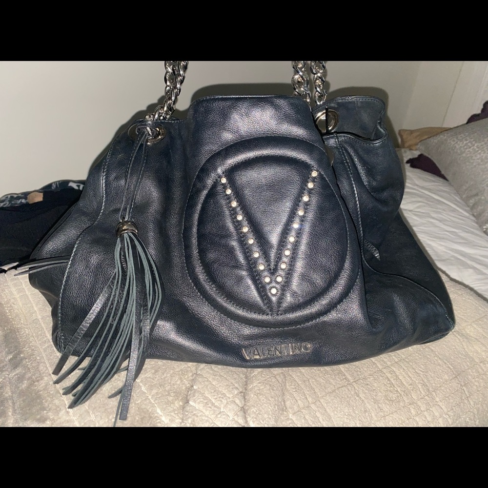 LUISA VALENTINO - Picture 2 of 6
